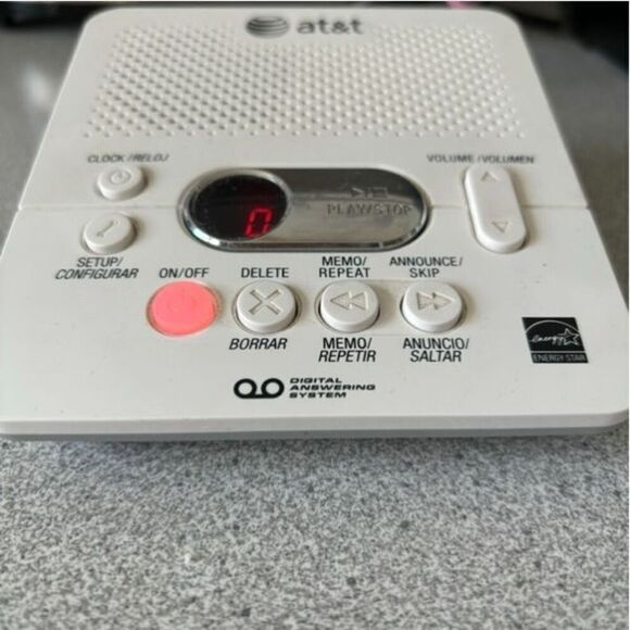 AT&T Digital Answering Machine *Works* - Picture 2 of 4